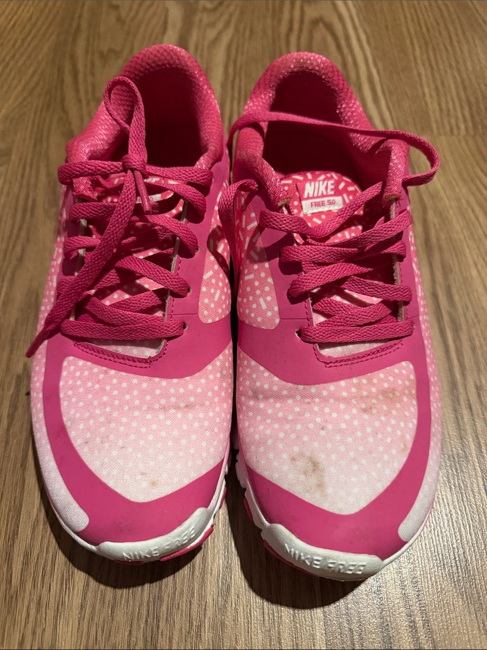 Nike FREE 5.0 Pink Polka Dot Running Sneakers. No box. - Picture 1 of 3